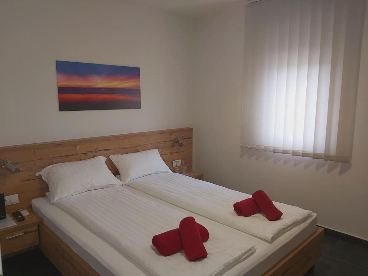 Gold Apartmani Kozarac Exteriér fotografie