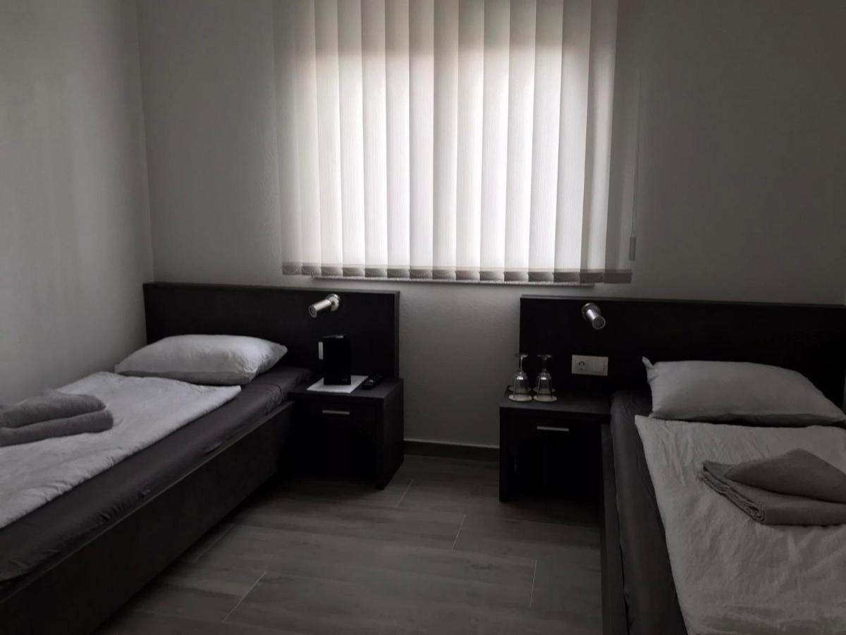 Gold Apartmani Kozarac Exteriér fotografie