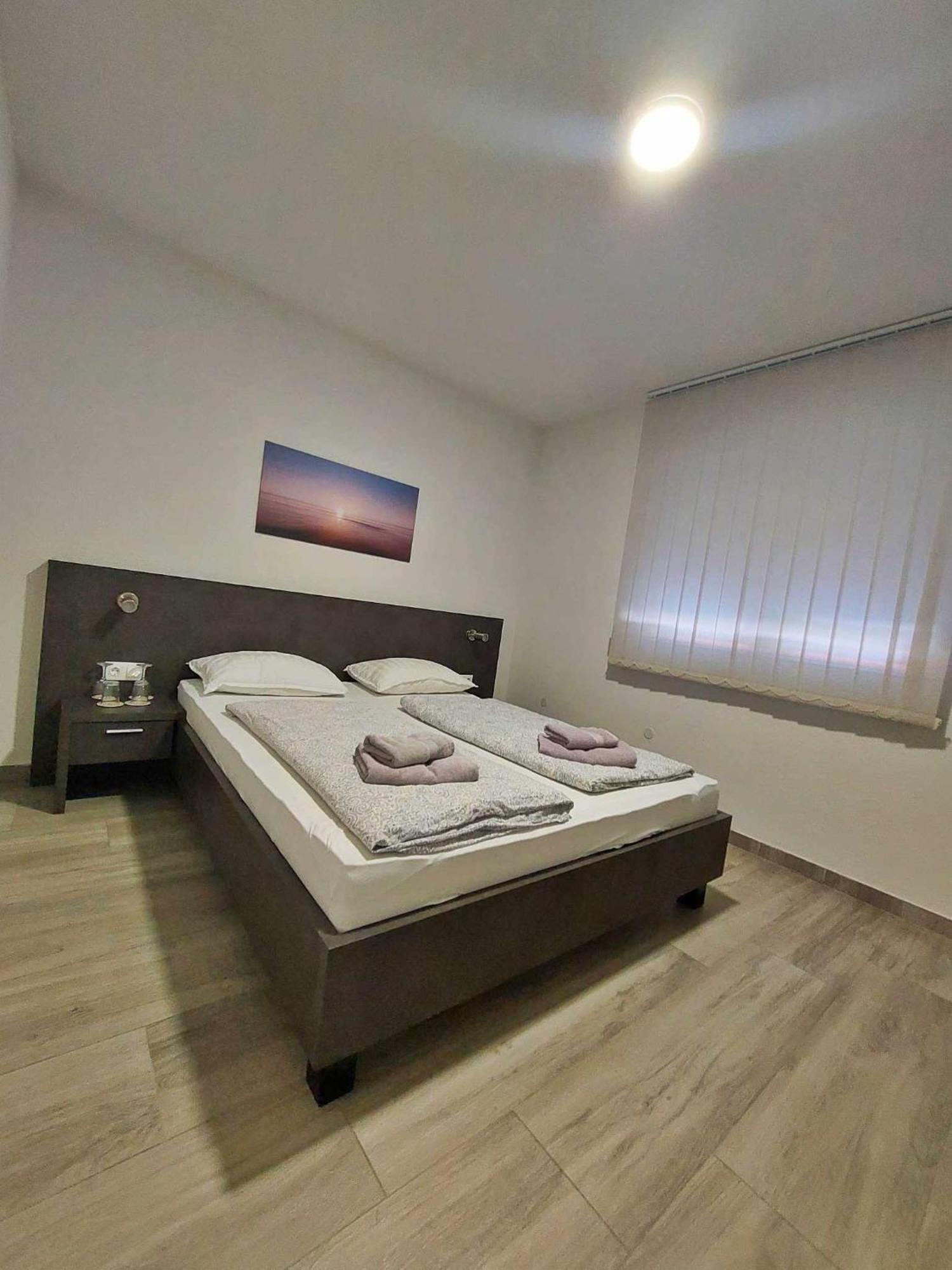 Gold Apartmani Kozarac Exteriér fotografie