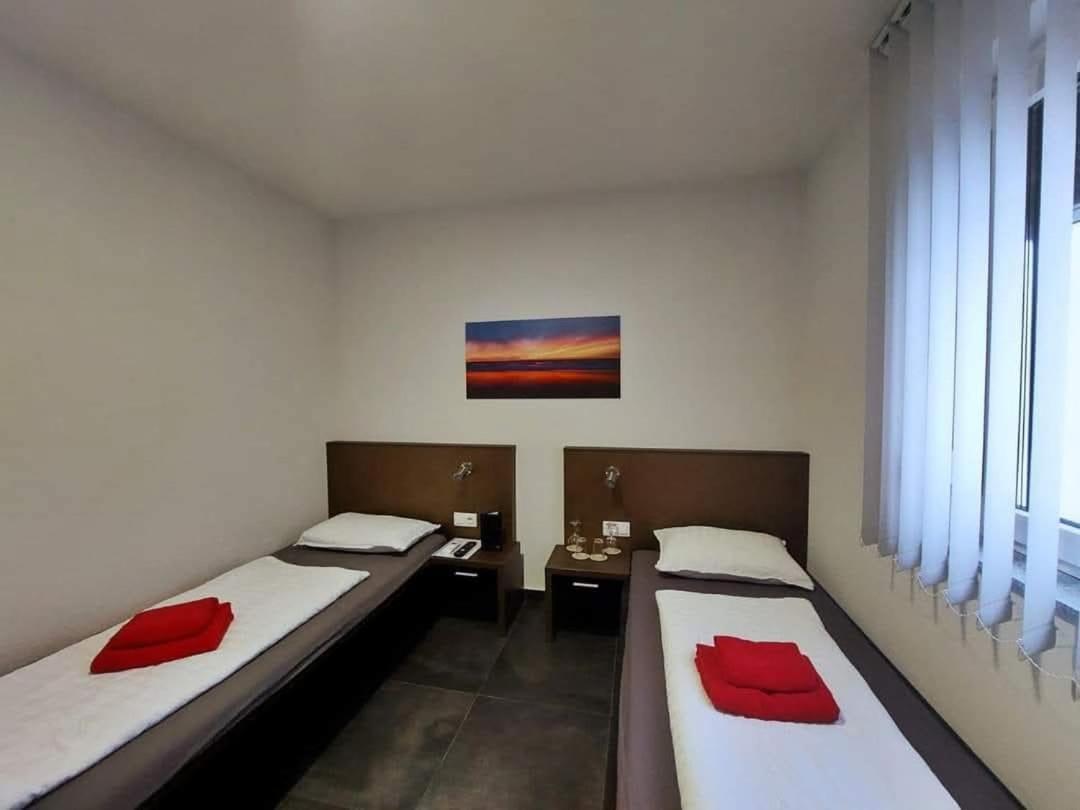 Gold Apartmani Kozarac Exteriér fotografie
